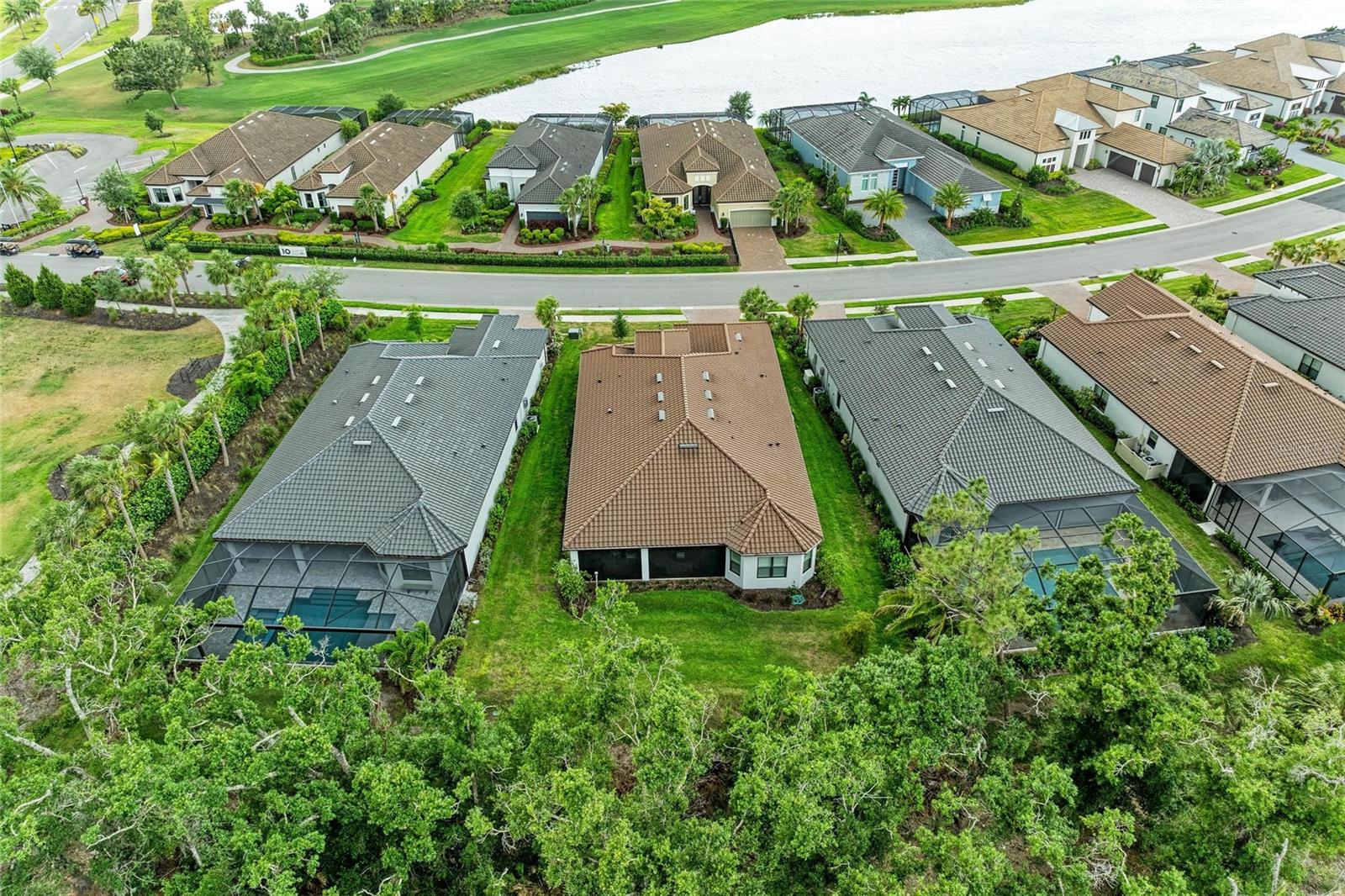 AZARIO ESPLANADE PH II SUBPH A, B & C - Residential