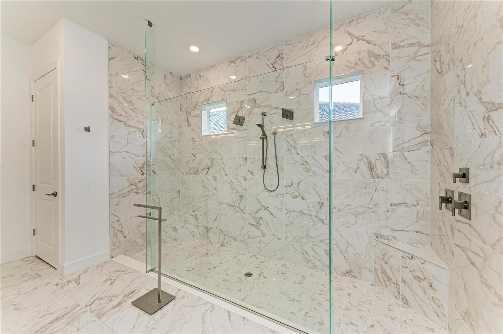 AZARIO ESPLANADE PH II SUBPH A, B & C - Residential