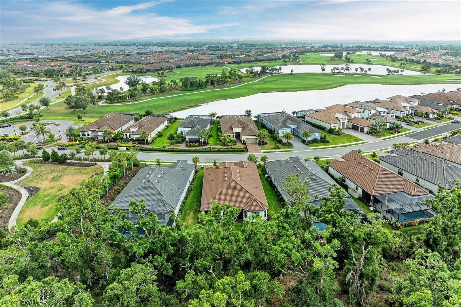 AZARIO ESPLANADE PH II SUBPH A, B & C - Residential