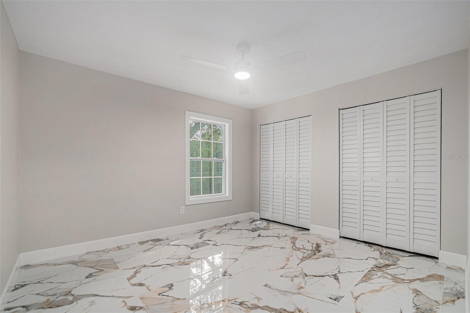 RAINBOW LAKE ES - Residential