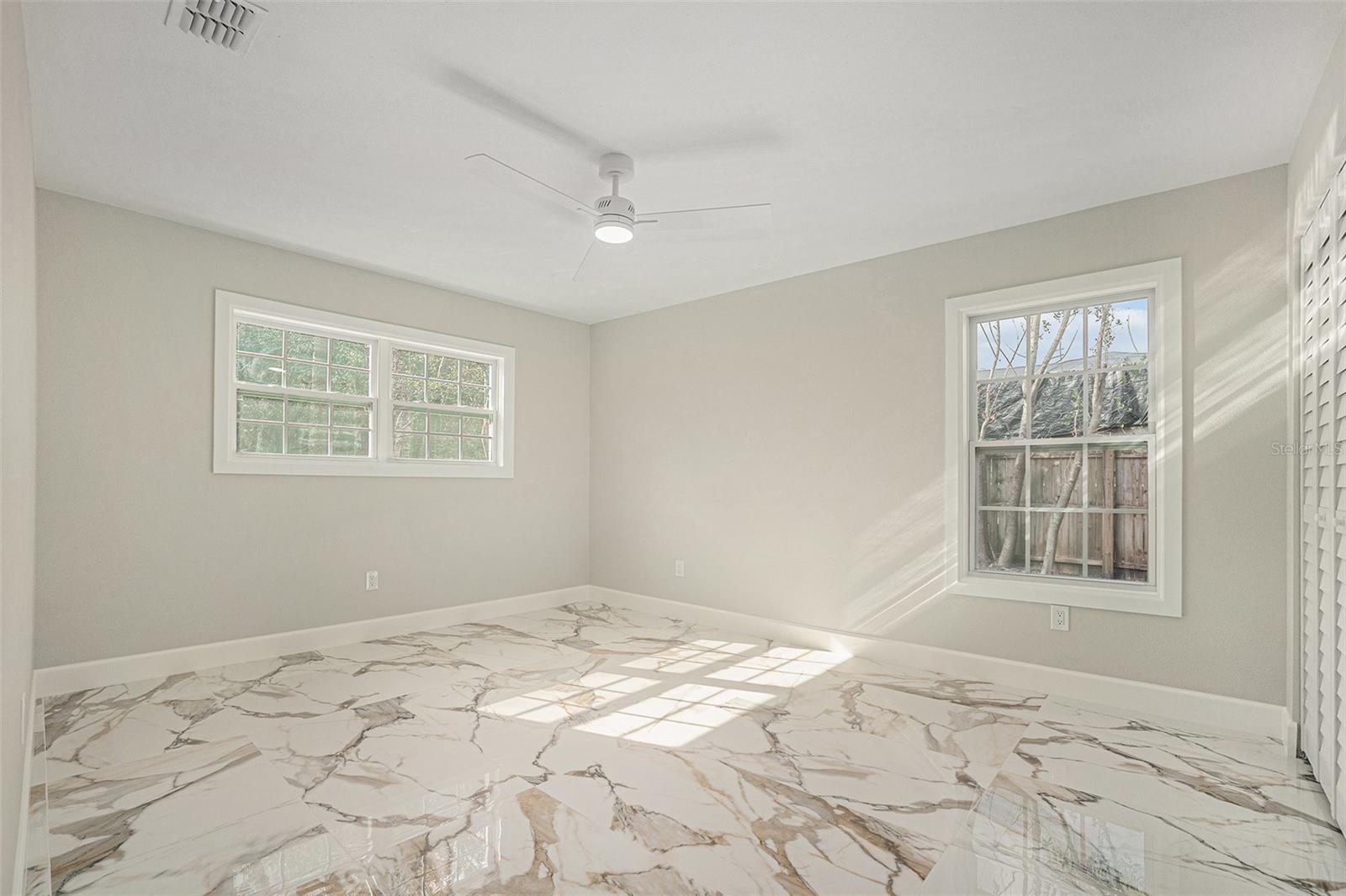 RAINBOW LAKE ES - Residential