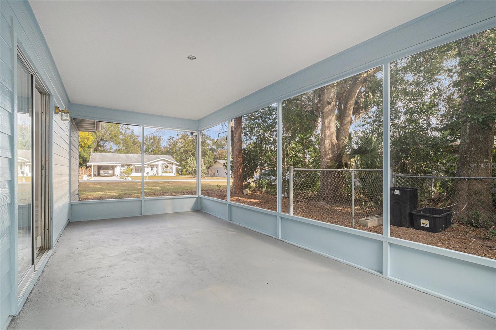 RAINBOW LAKE ES - Residential