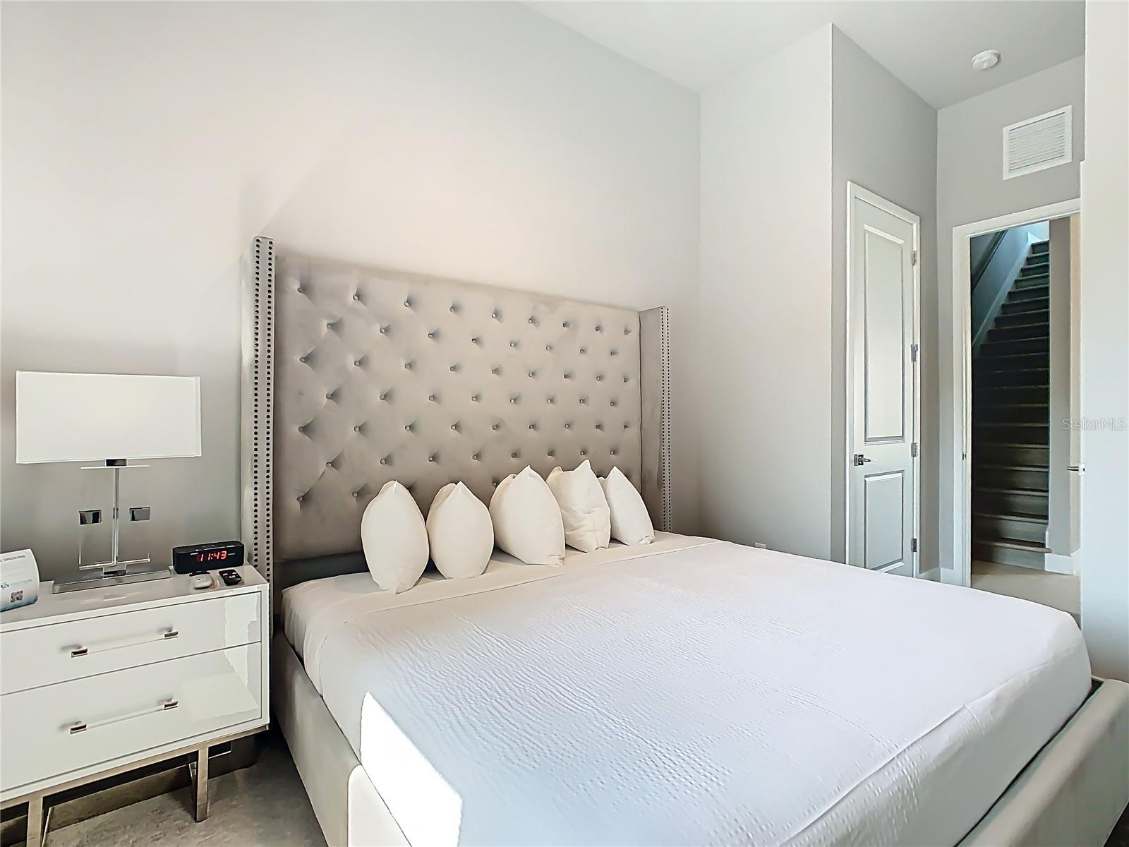 SPECTRUM AT REUNION CONDO PH 10 - Residential Lease