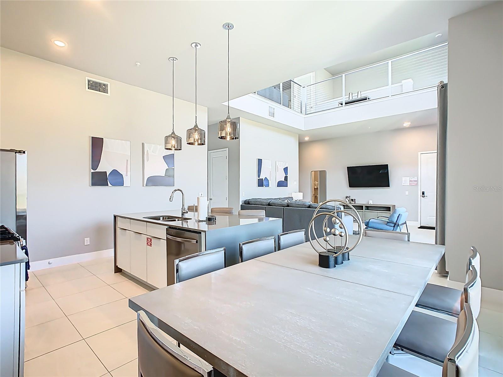 SPECTRUM AT REUNION CONDO PH 10 - Residential Lease