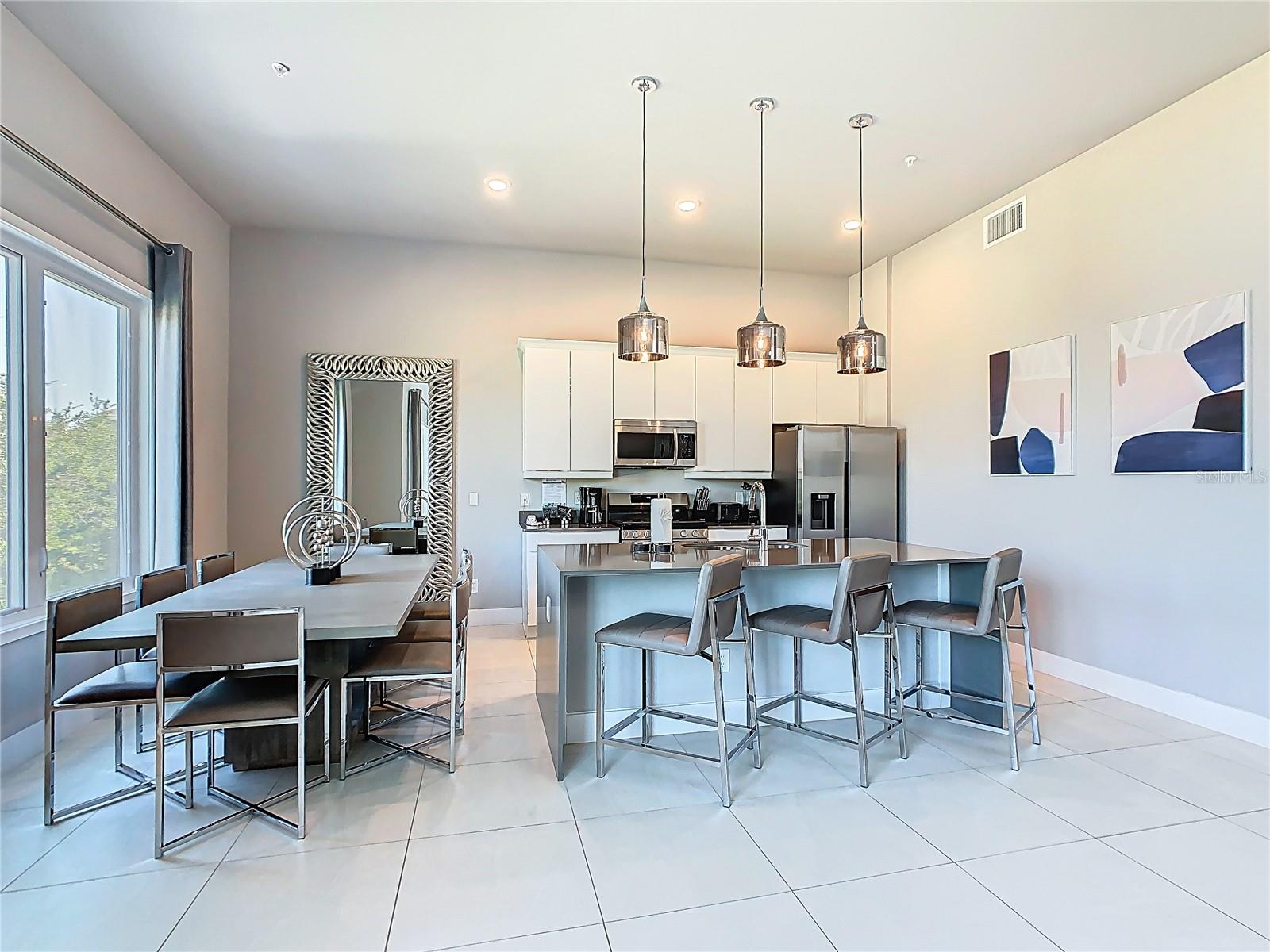 SPECTRUM AT REUNION CONDO PH 10 - Residential Lease