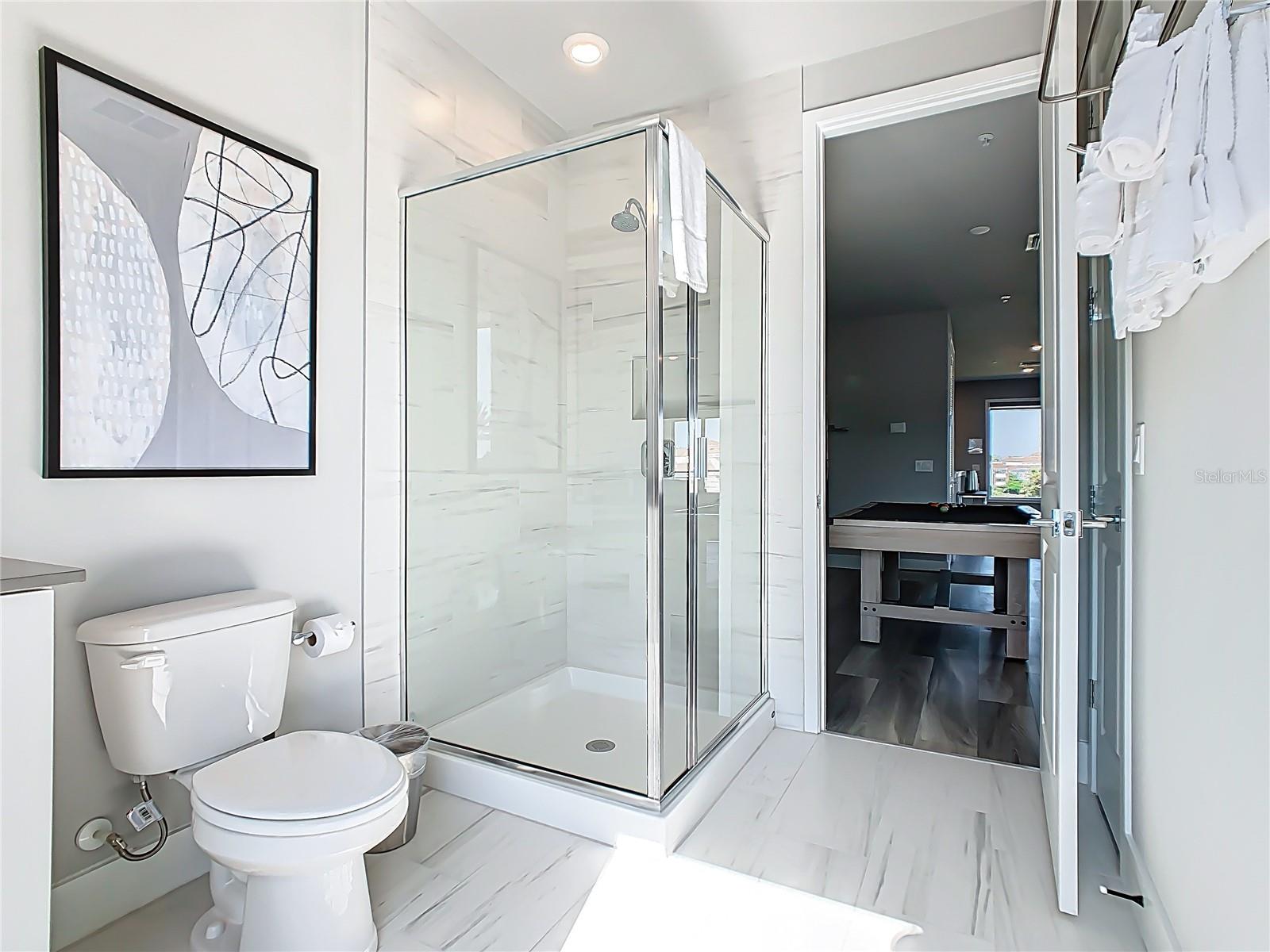 SPECTRUM AT REUNION CONDO PH 10 - Residential Lease