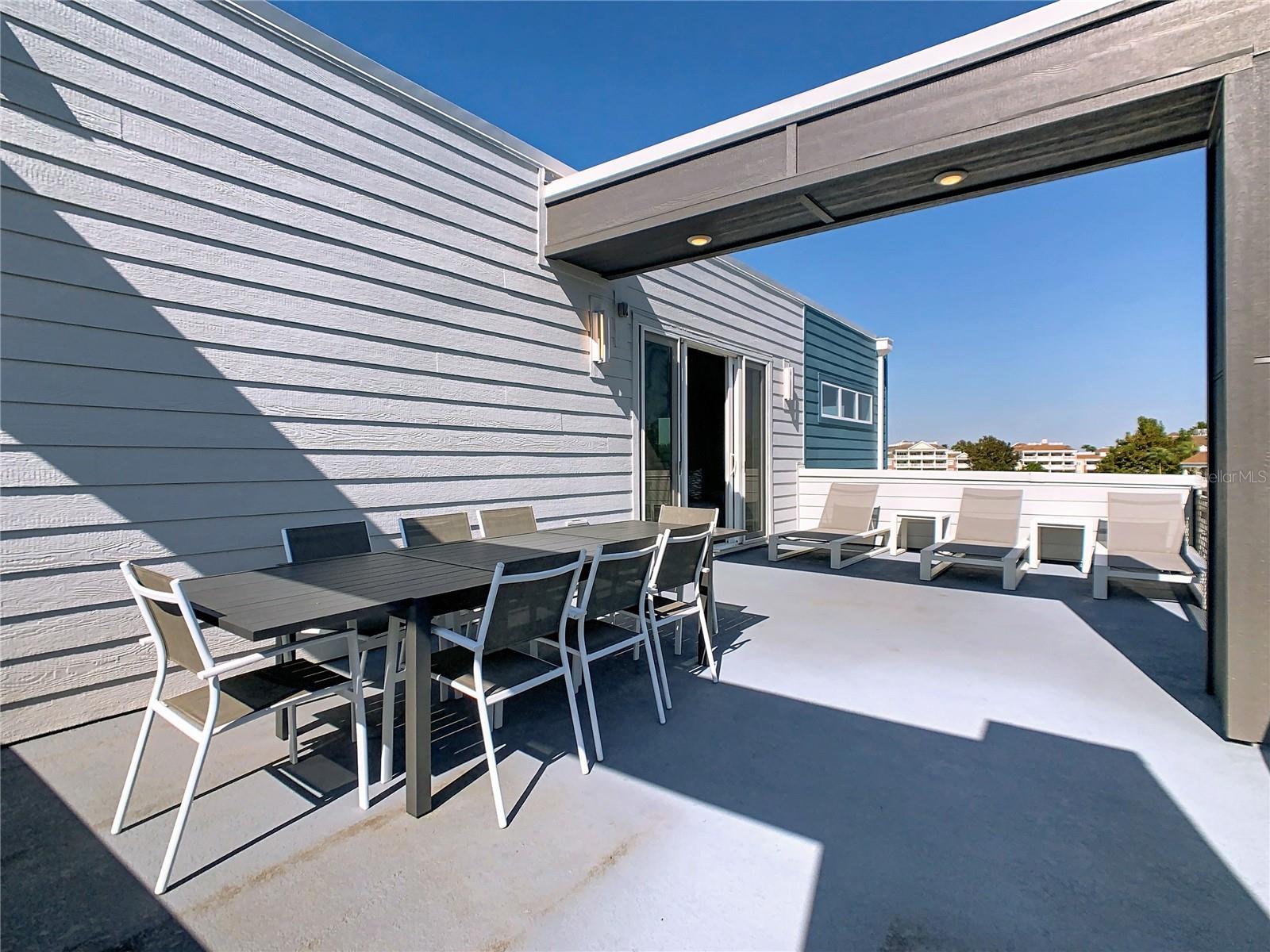 SPECTRUM AT REUNION CONDO PH 10 - Residential Lease