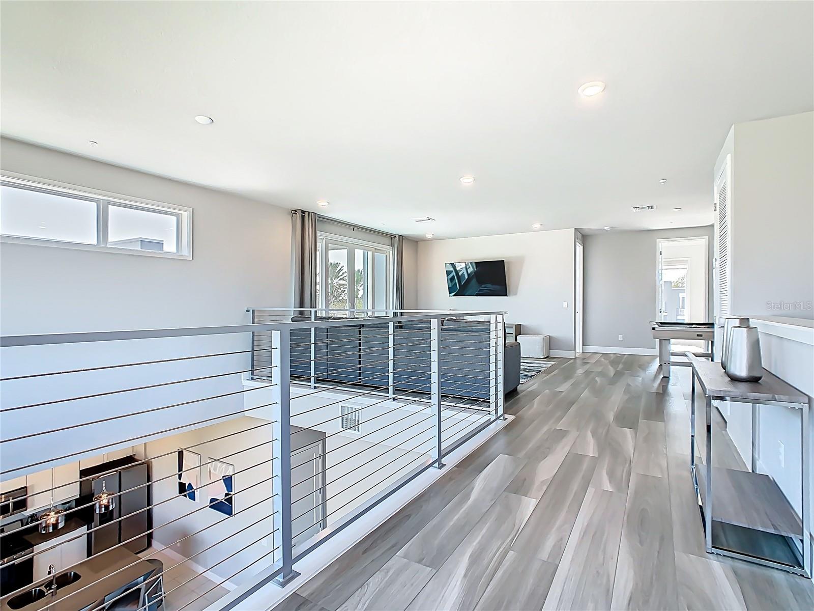 SPECTRUM AT REUNION CONDO PH 10 - Residential Lease