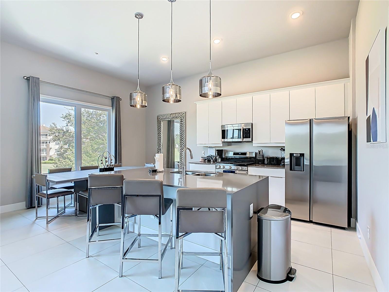 SPECTRUM AT REUNION CONDO PH 10 - Residential Lease