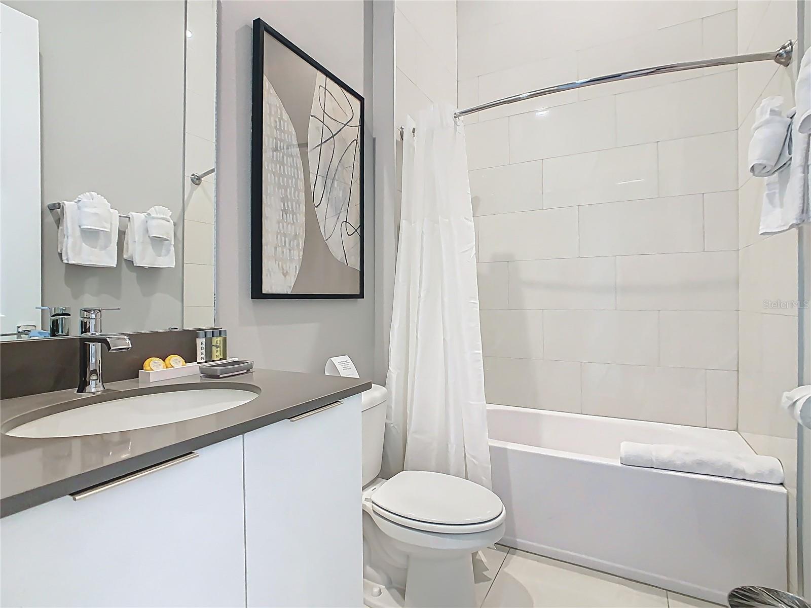 SPECTRUM AT REUNION CONDO PH 10 - Residential Lease