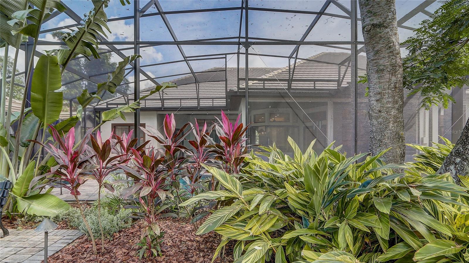 RESERVE AT HEATHROW - Residential