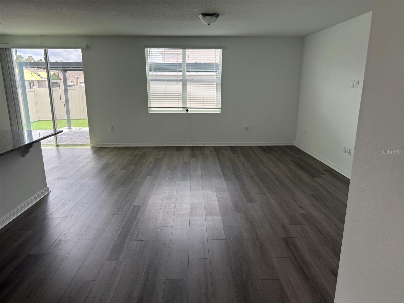 LAKE DEER ESTATES - Residential Lease