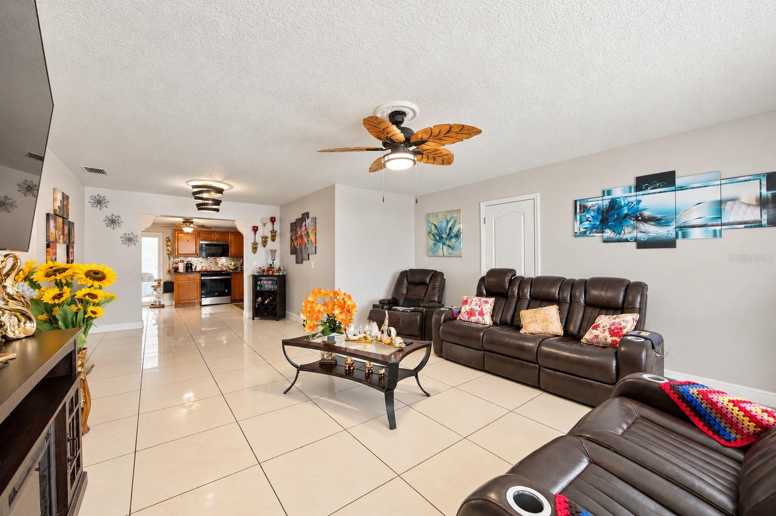 1201 JULIAN LANE DRIVE