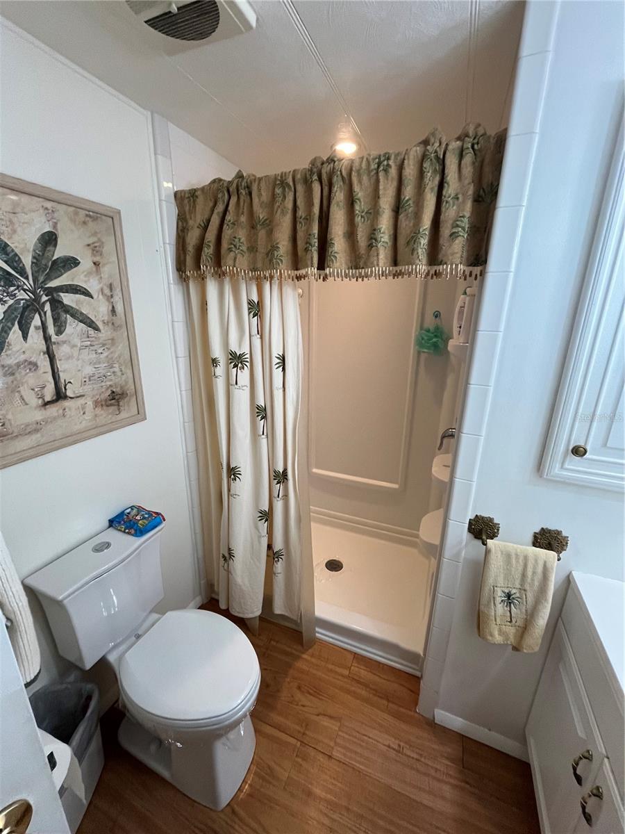 VENICE ISLE - Residential