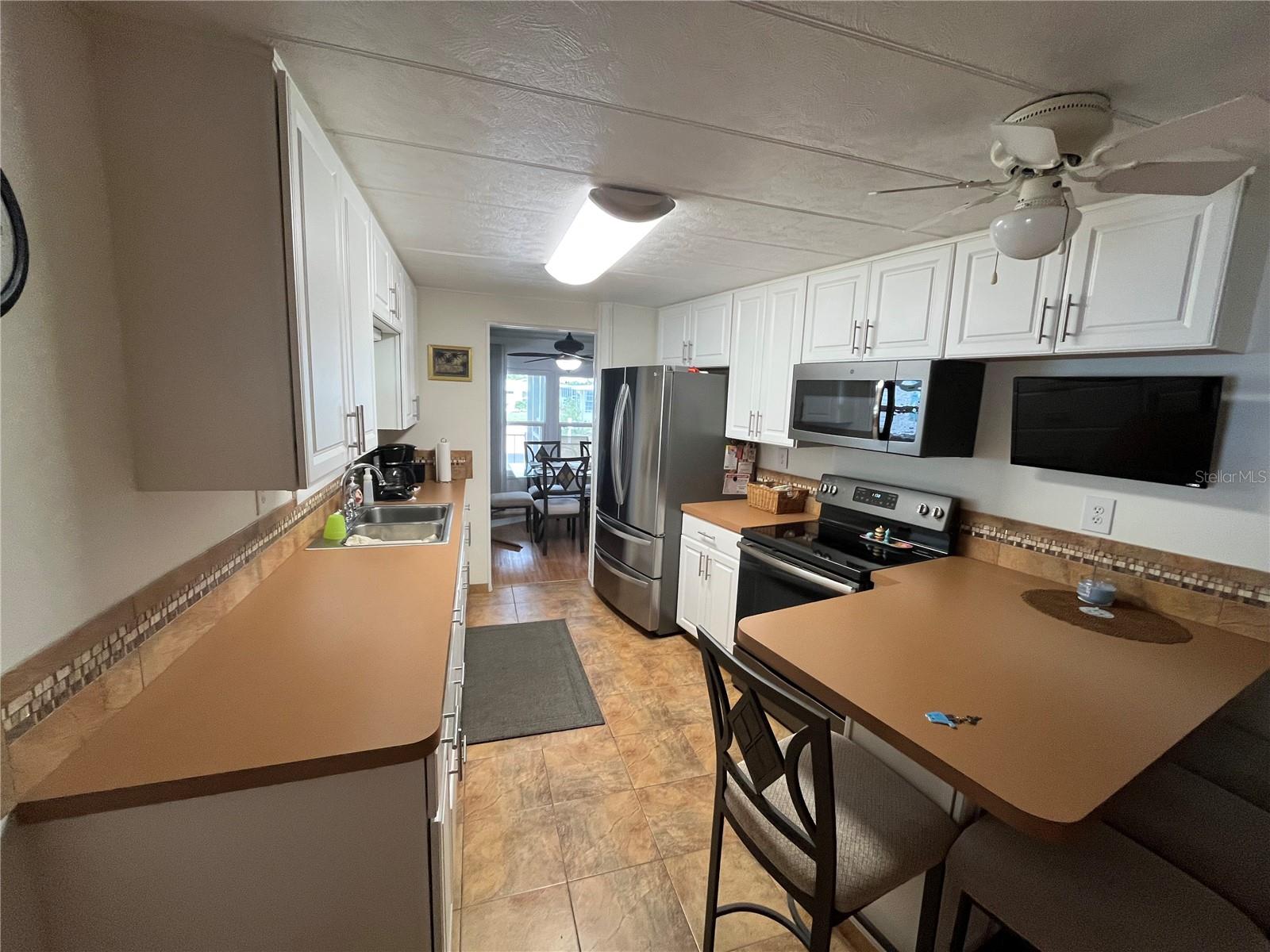 VENICE ISLE - Residential