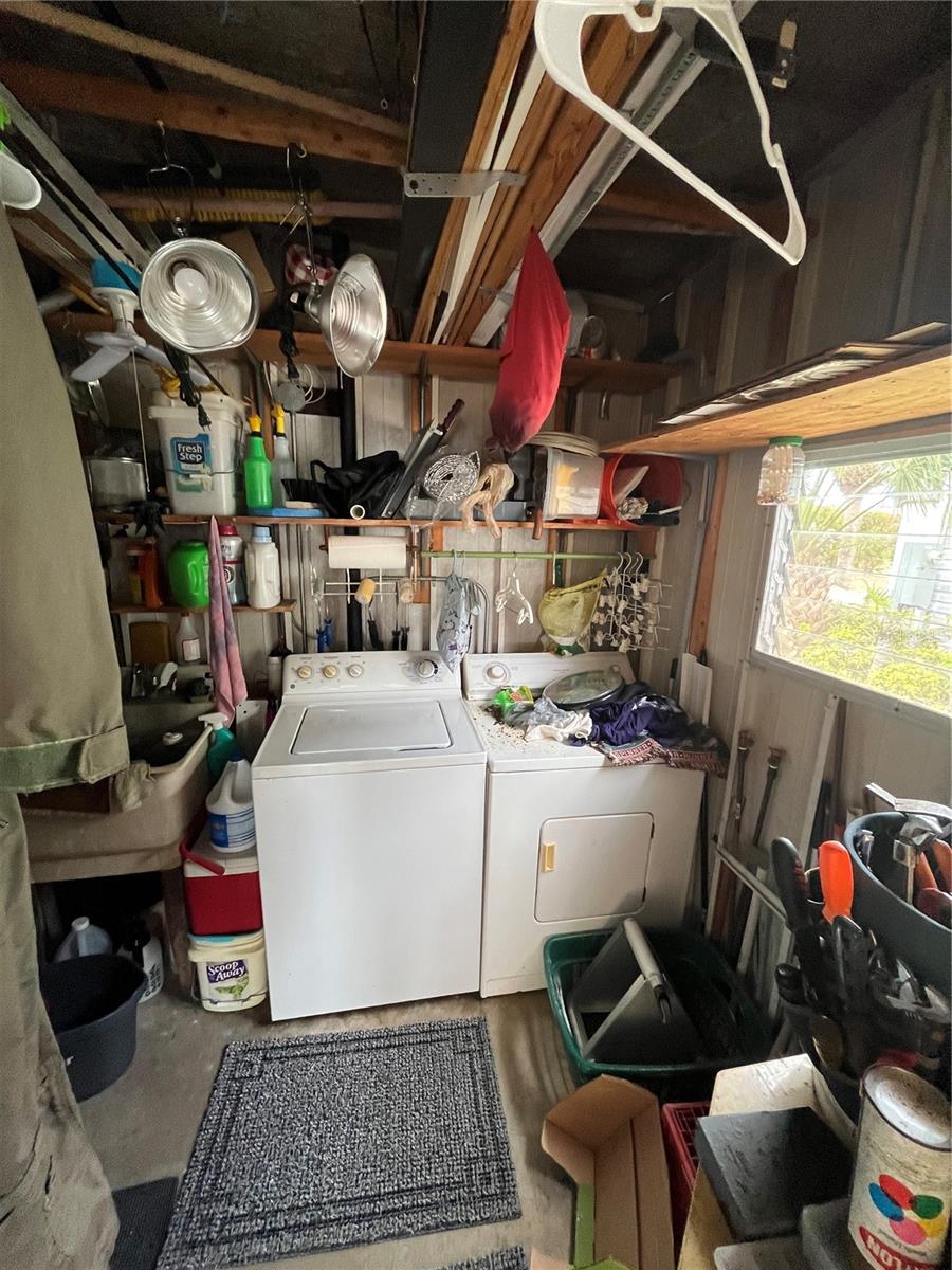 VENICE ISLE - Residential