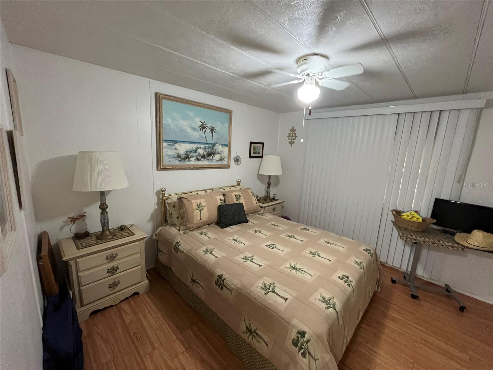 VENICE ISLE - Residential