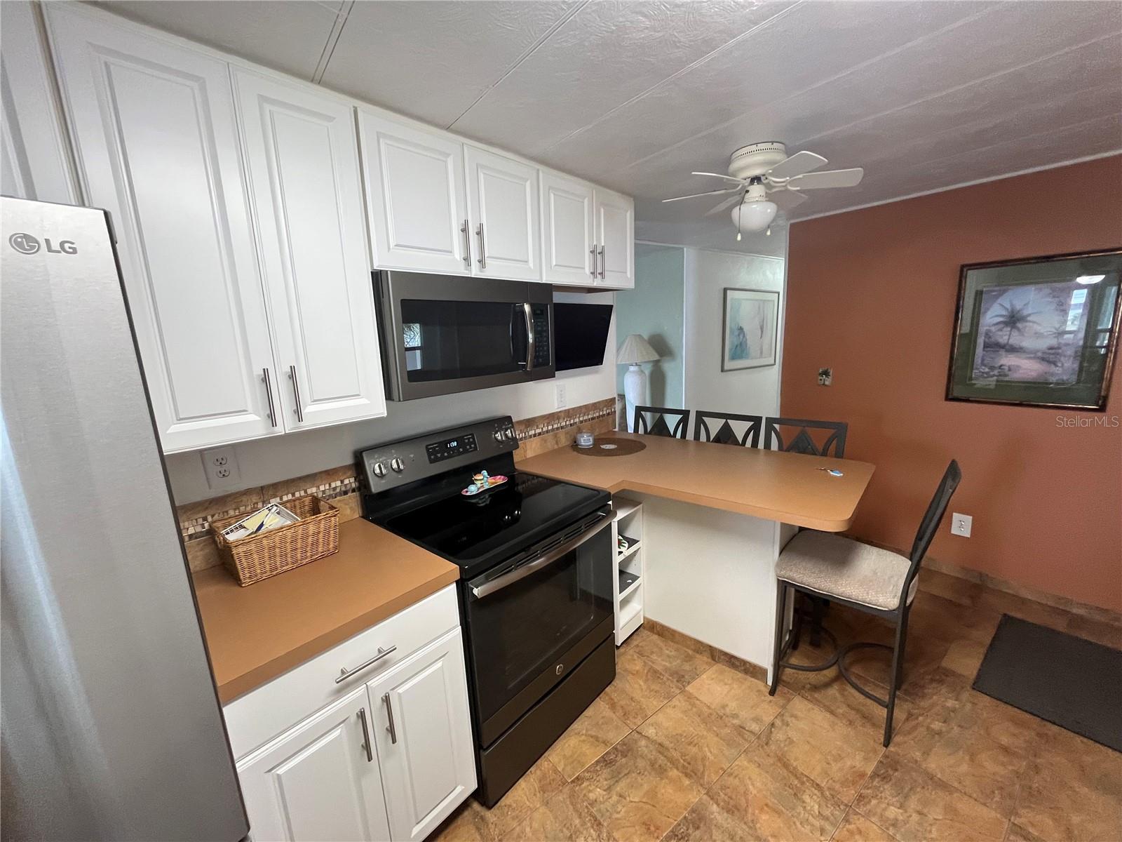 VENICE ISLE - Residential