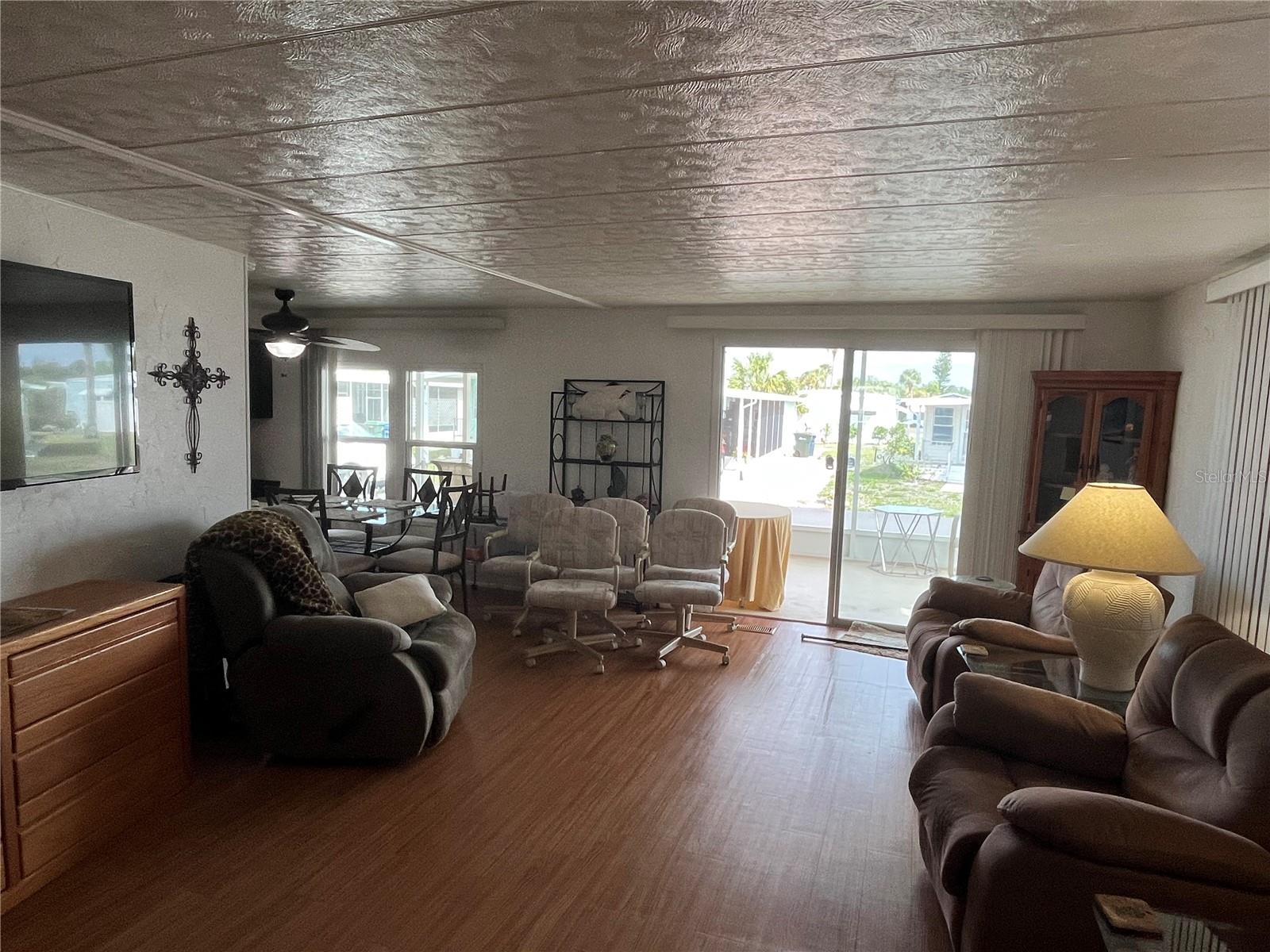 VENICE ISLE - Residential