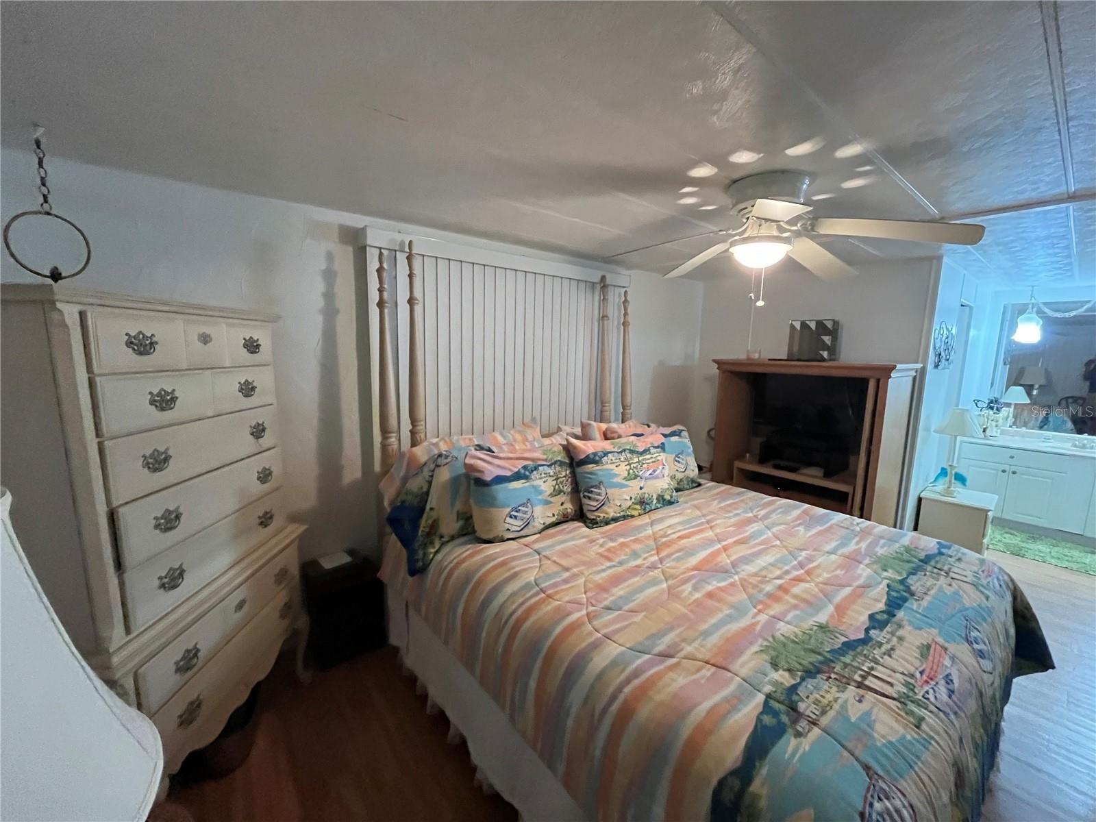 VENICE ISLE - Residential