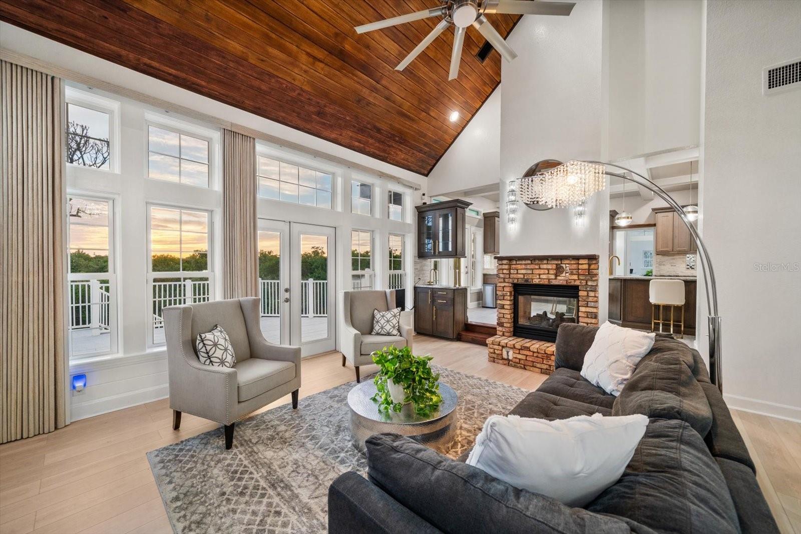 HARBOR VIEW #6 - Residential