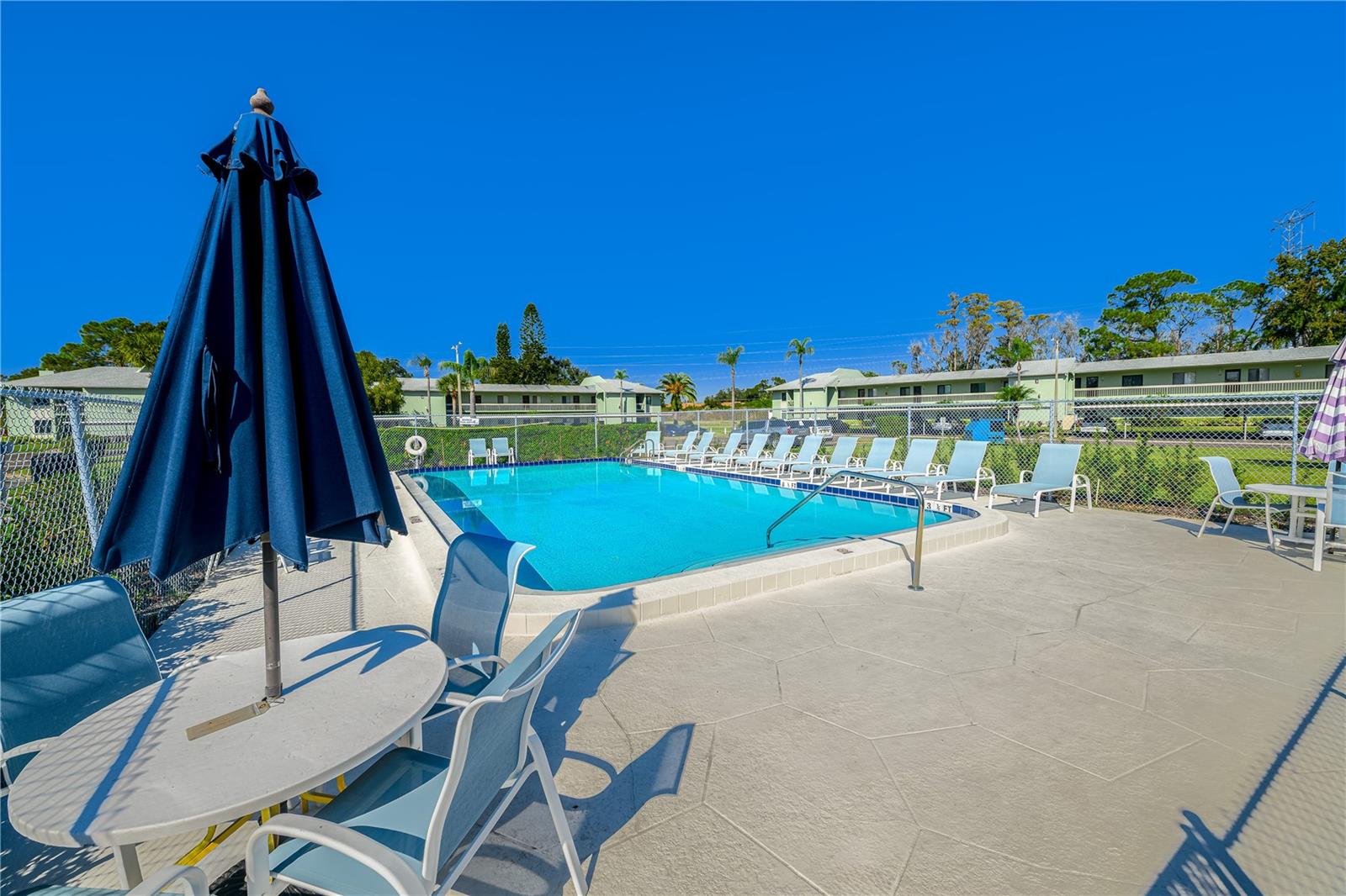 EAST LAKE WOODLANDS CONDO - Residential Lease