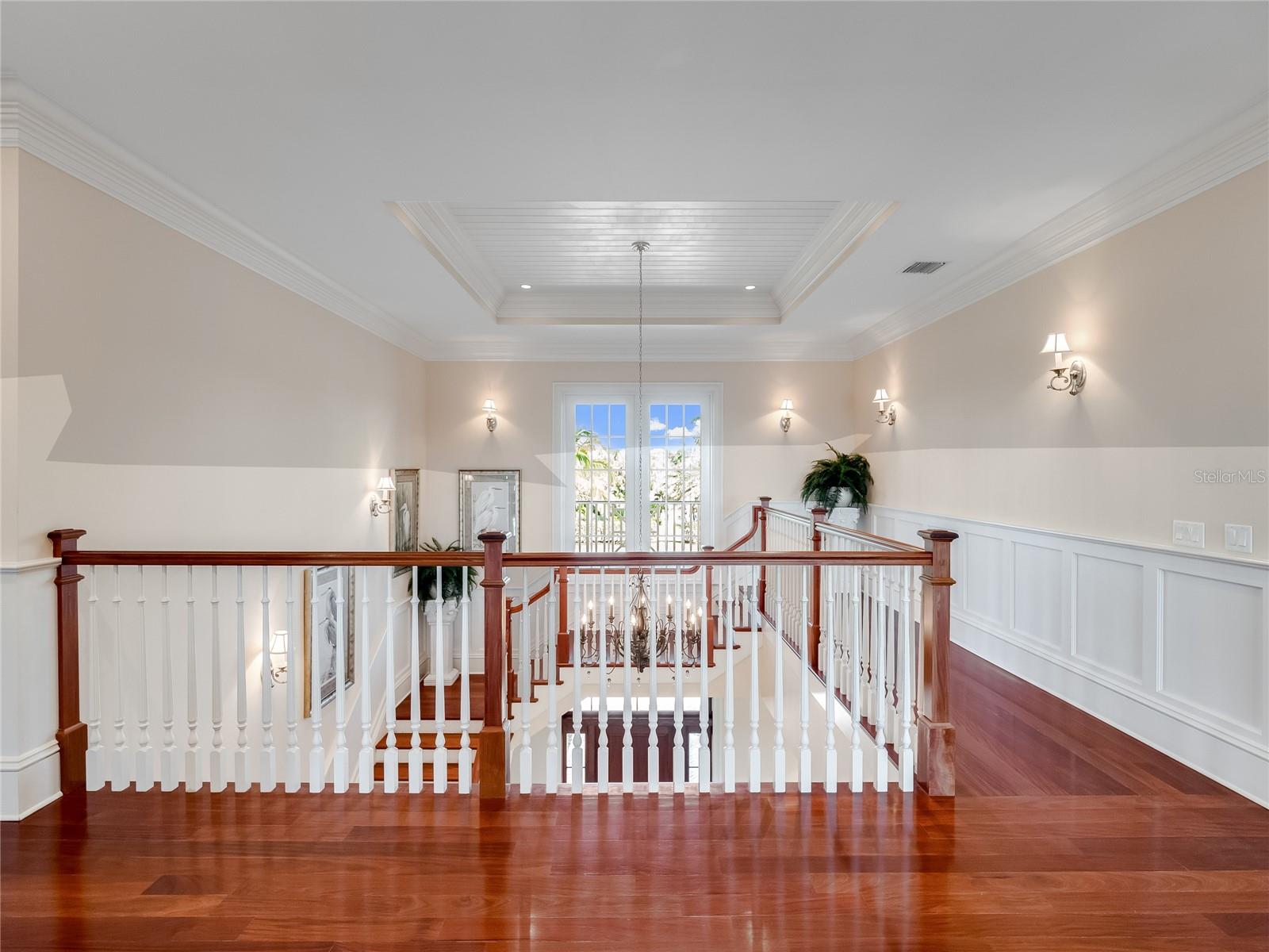 THE MOORINGS - Residential