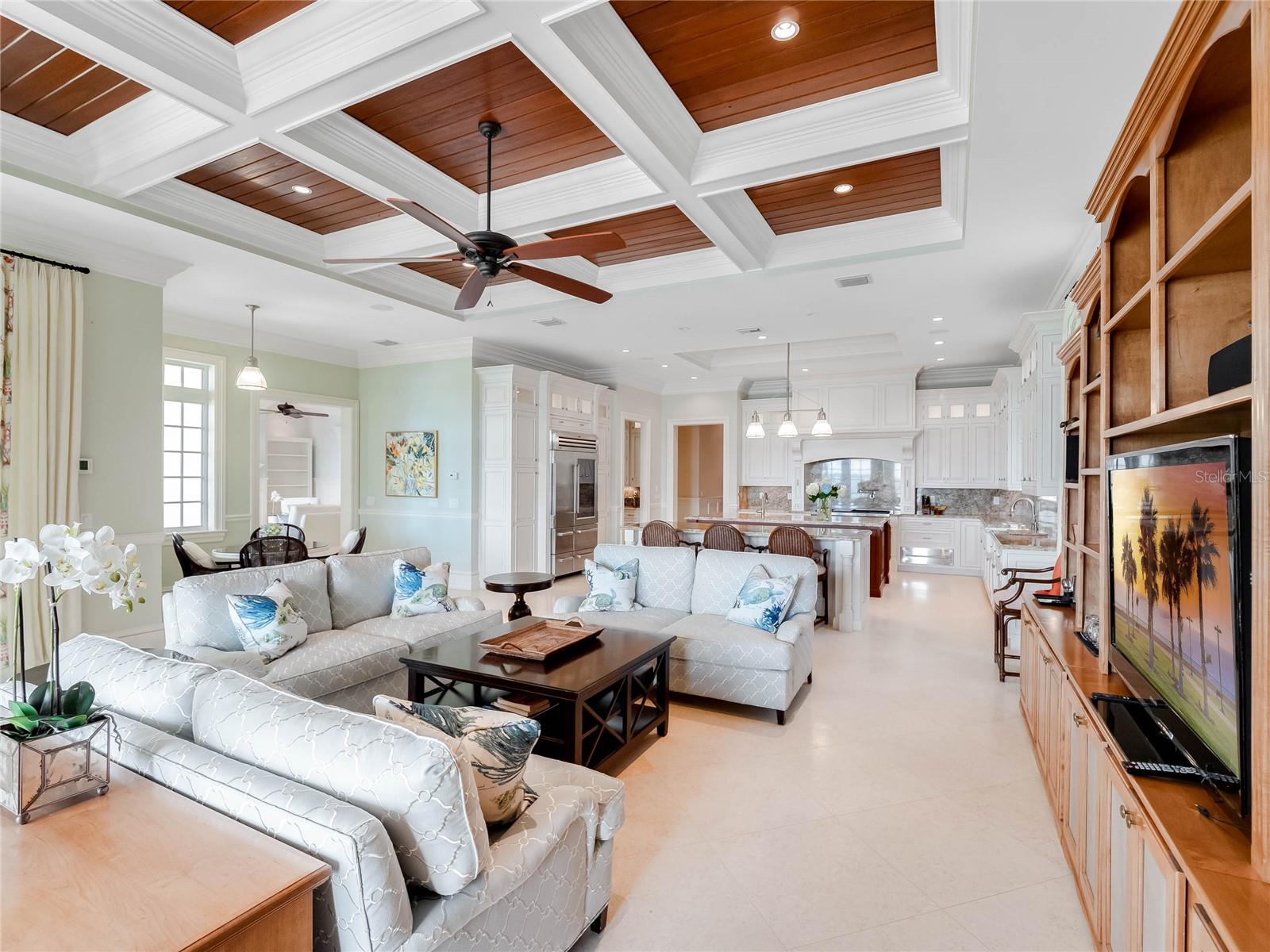 THE MOORINGS - Residential