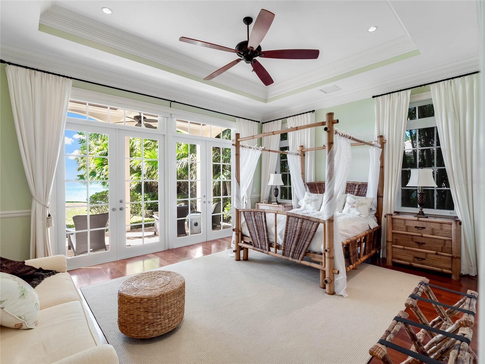 THE MOORINGS - Residential