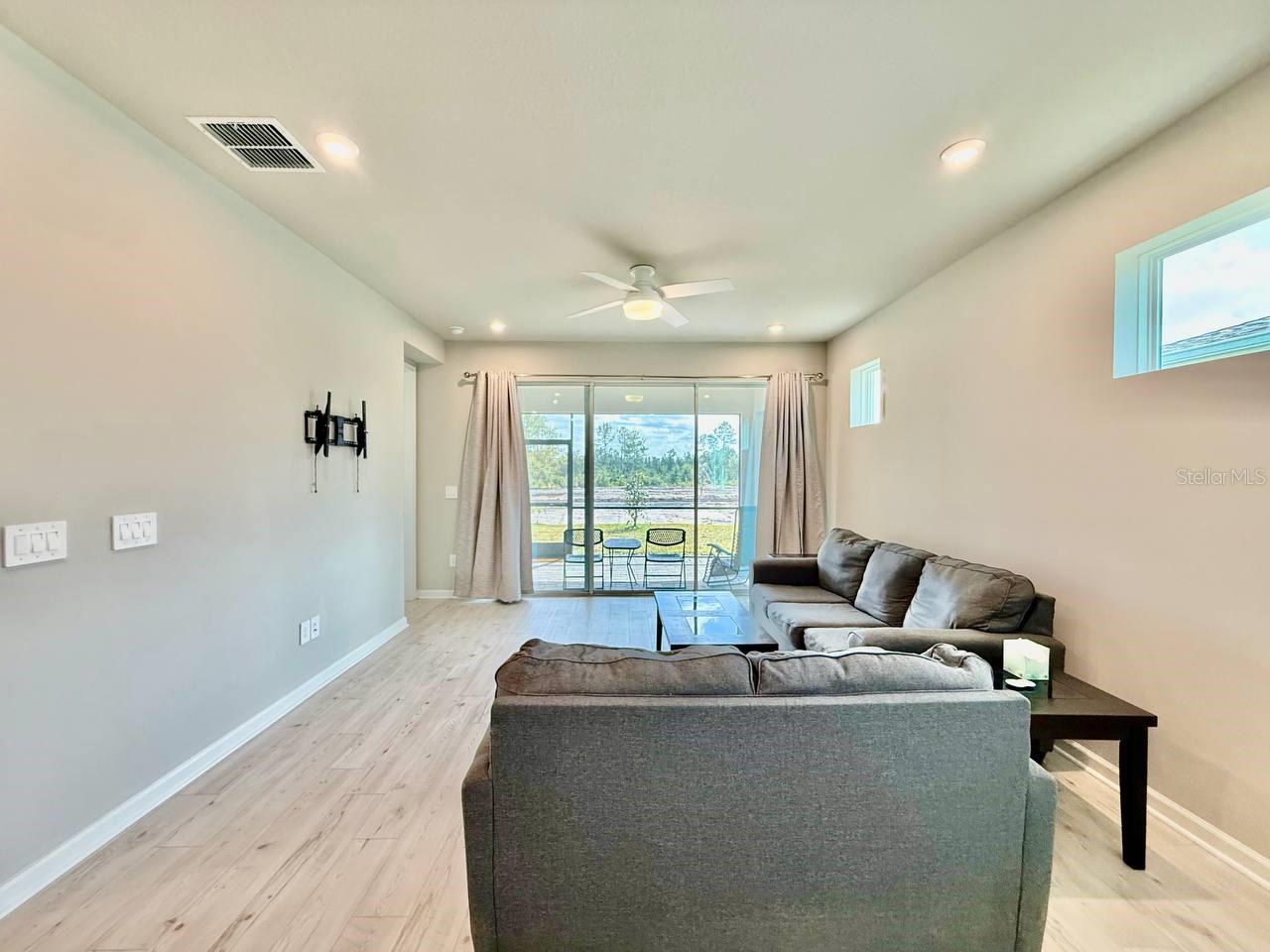 CHAPEL XINGS PCLS G1 & G2 - Residential Lease