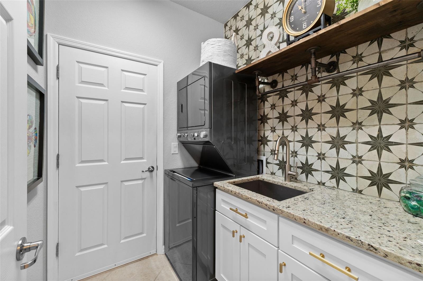 GRAN PARADISO PH 1 - Residential