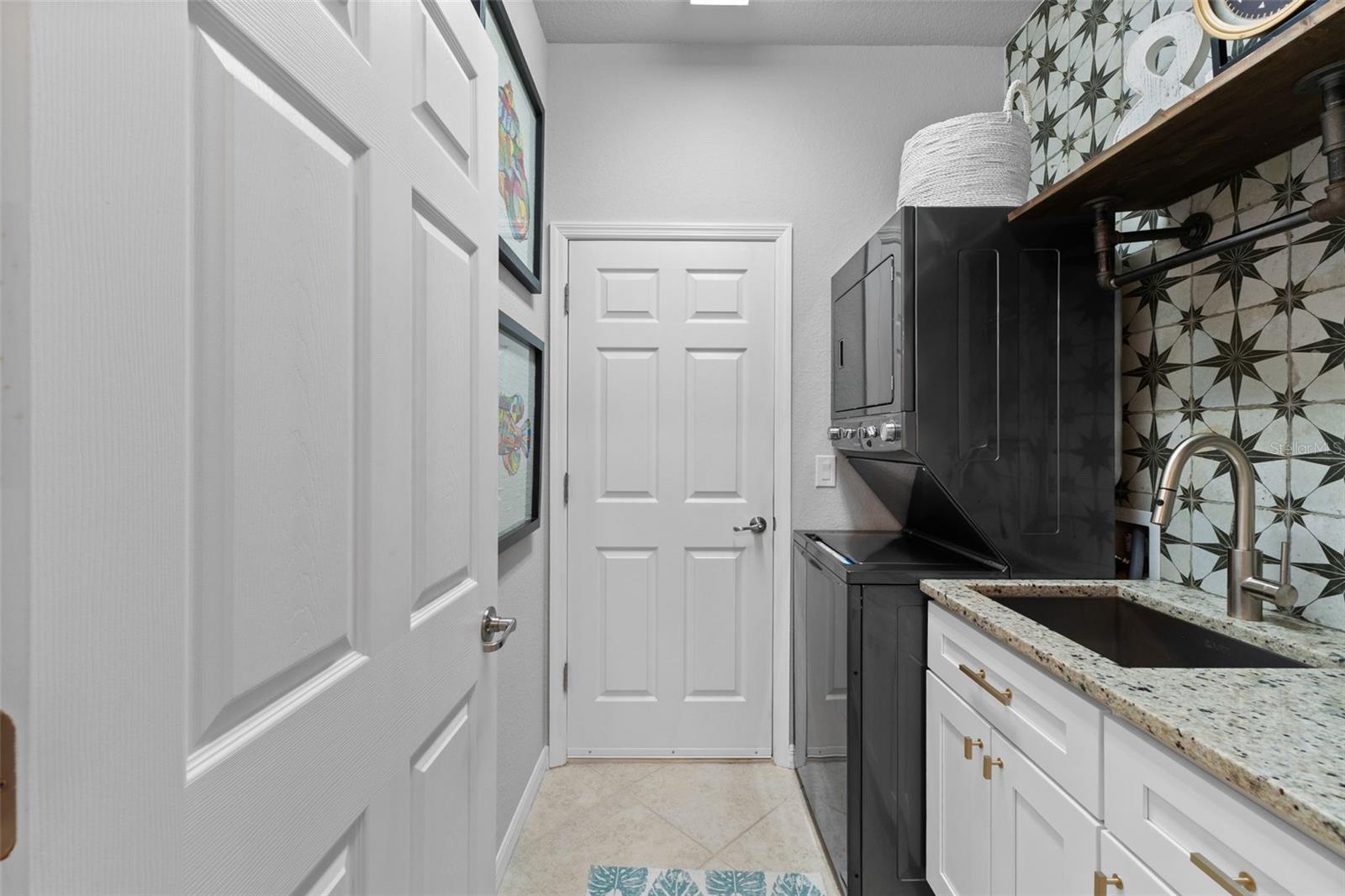 GRAN PARADISO PH 1 - Residential