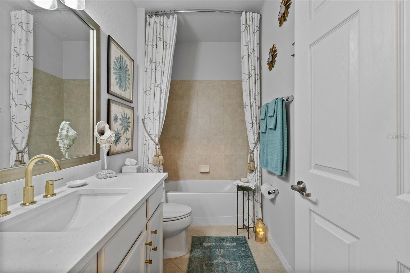 GRAN PARADISO PH 1 - Residential