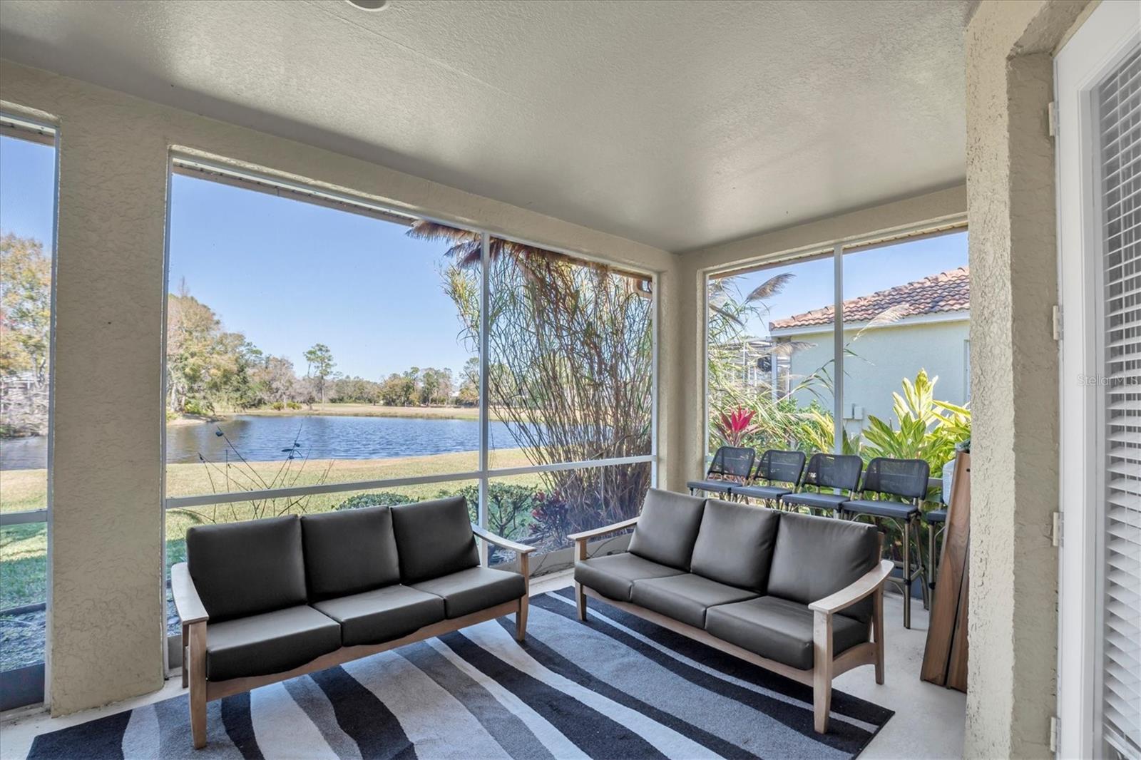 WINDSOR PARK AT THE EAGLES-FI - Residential