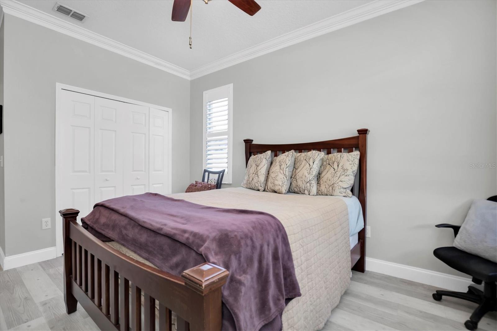 WINDSOR PARK AT THE EAGLES-FI - Residential