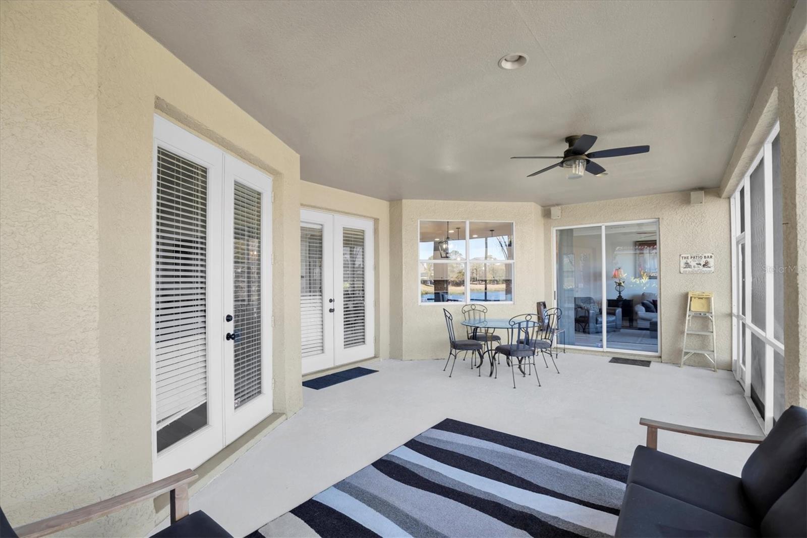 WINDSOR PARK AT THE EAGLES-FI - Residential