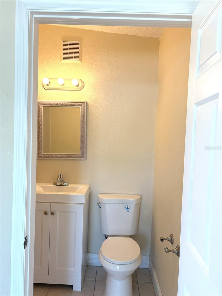 WEST PARK ESTATES UNIT 3 RE - Residential Lease