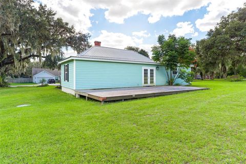Tiny photo for 229 W Mcclendon Street, Lady Lake, FL 32159 (MLS # G5104991)