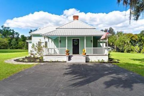 229 W MCCLENDON STREET LADY LAKE FL 32159