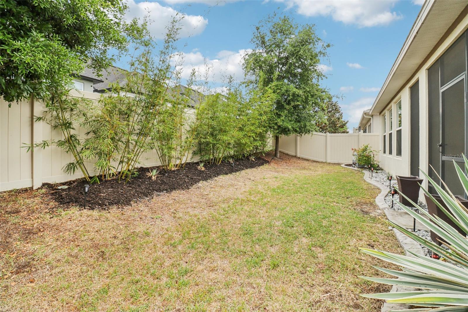 JOHNS LAKE LNDG PH 4 - Residential