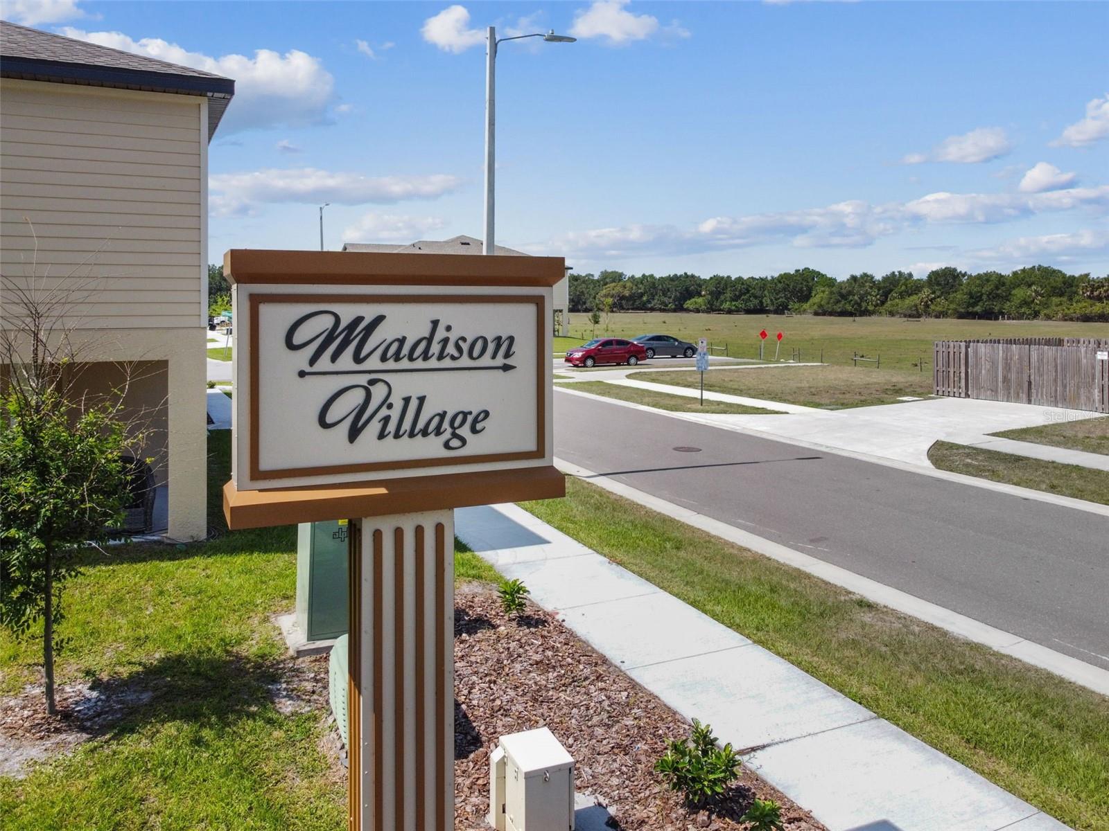 MADISON VILLAGE TWNHMS - Residential