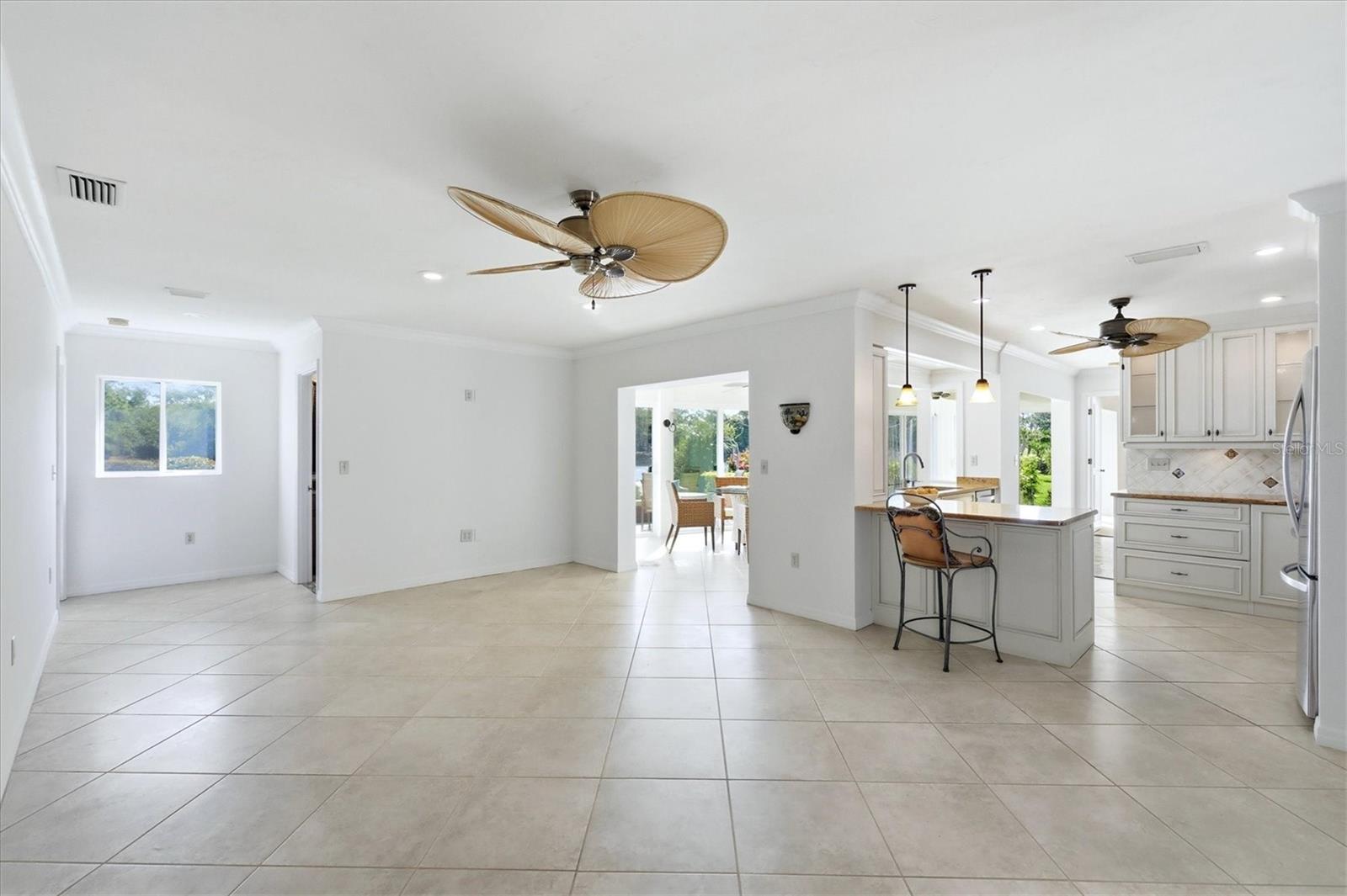 THE MEADOWS - Residential