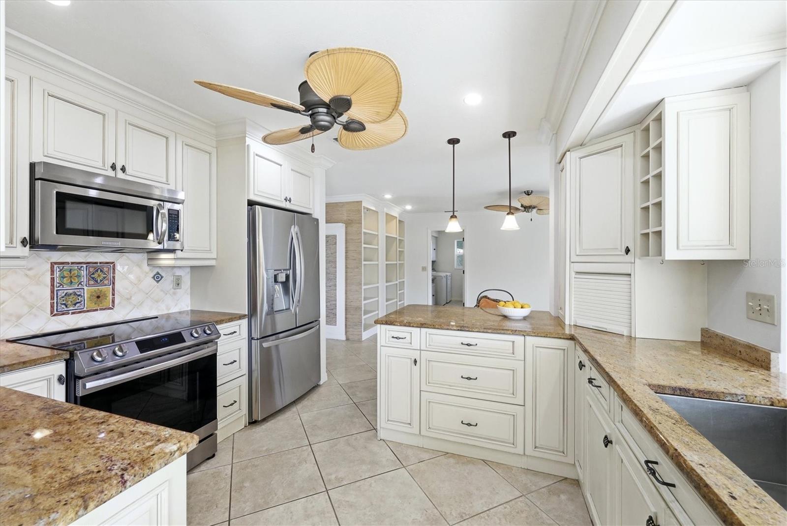 THE MEADOWS - Residential