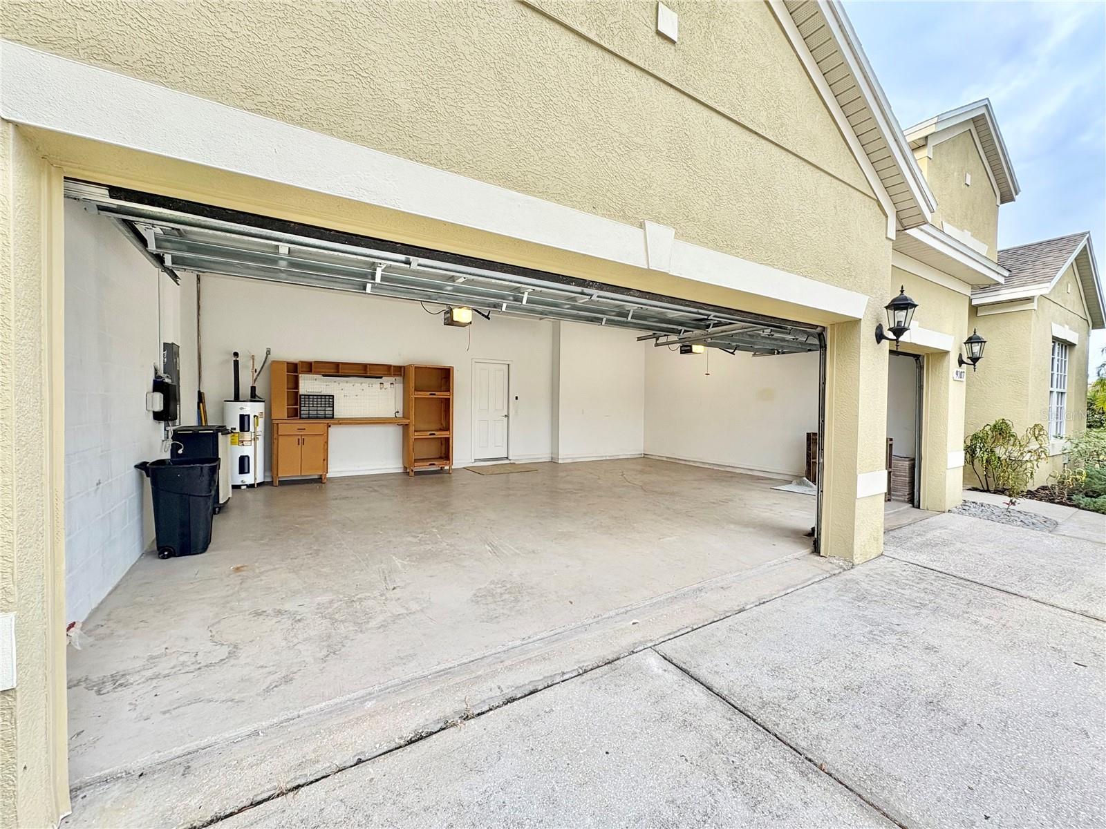 ANCIENT OAKS UNIT ONE - Residential Lease