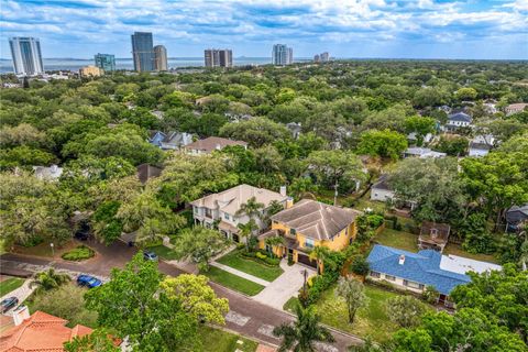 A home in TAMPA