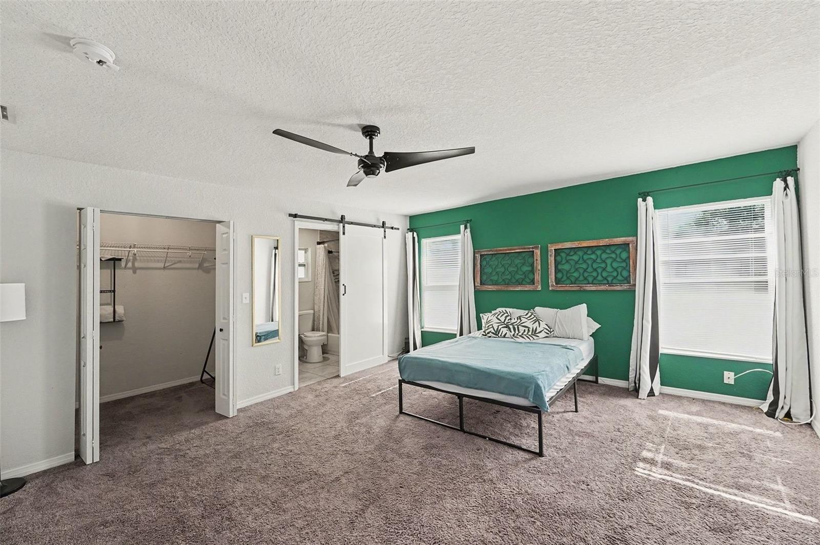 SHADOW LAWN - Residential