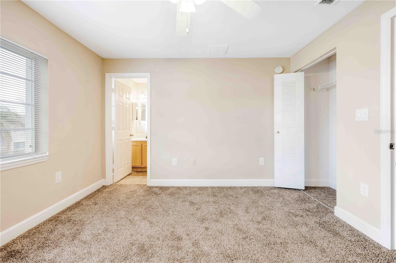 VILLAS AT SPRING HILL - Residential Lease