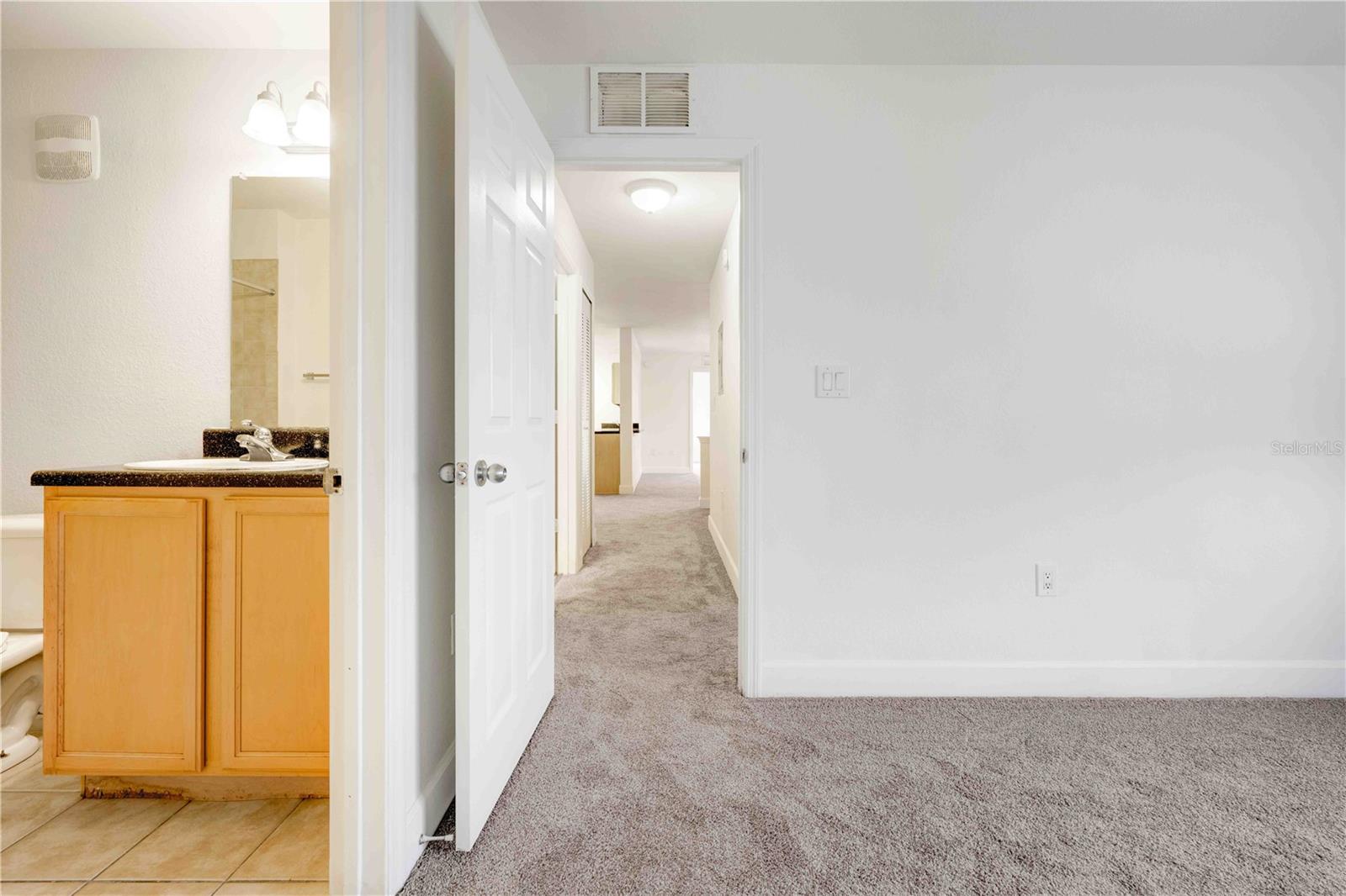 VILLAS AT SPRING HILL - Residential Lease