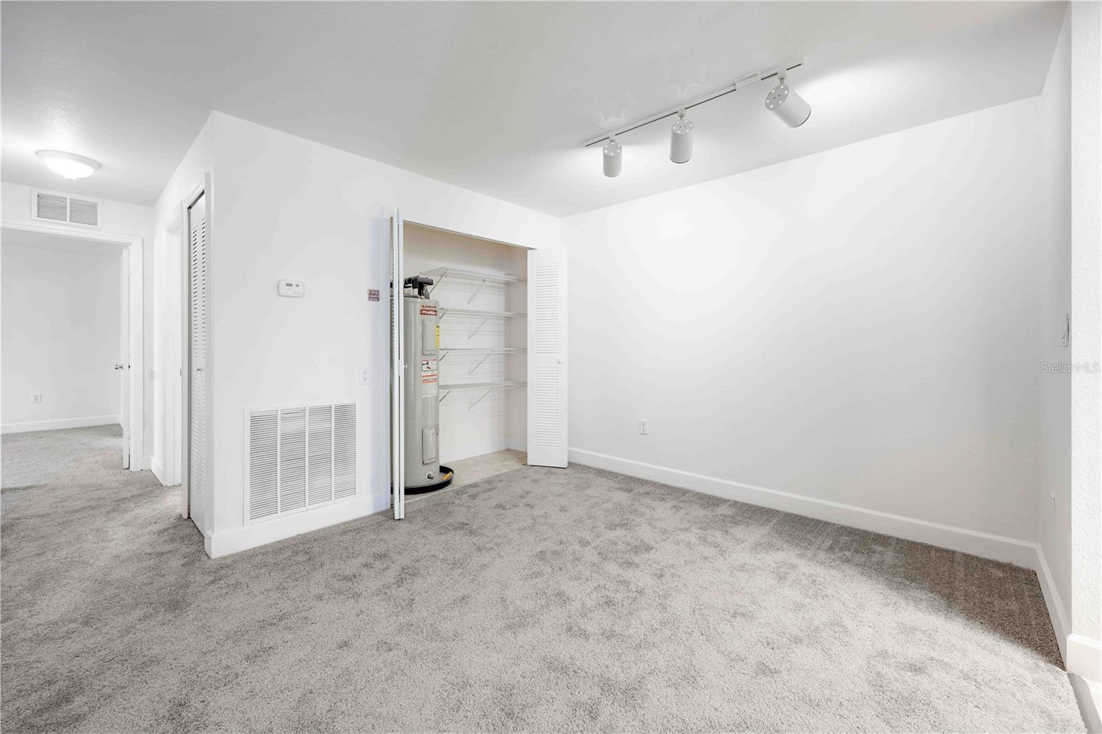 VILLAS AT SPRING HILL - Residential Lease