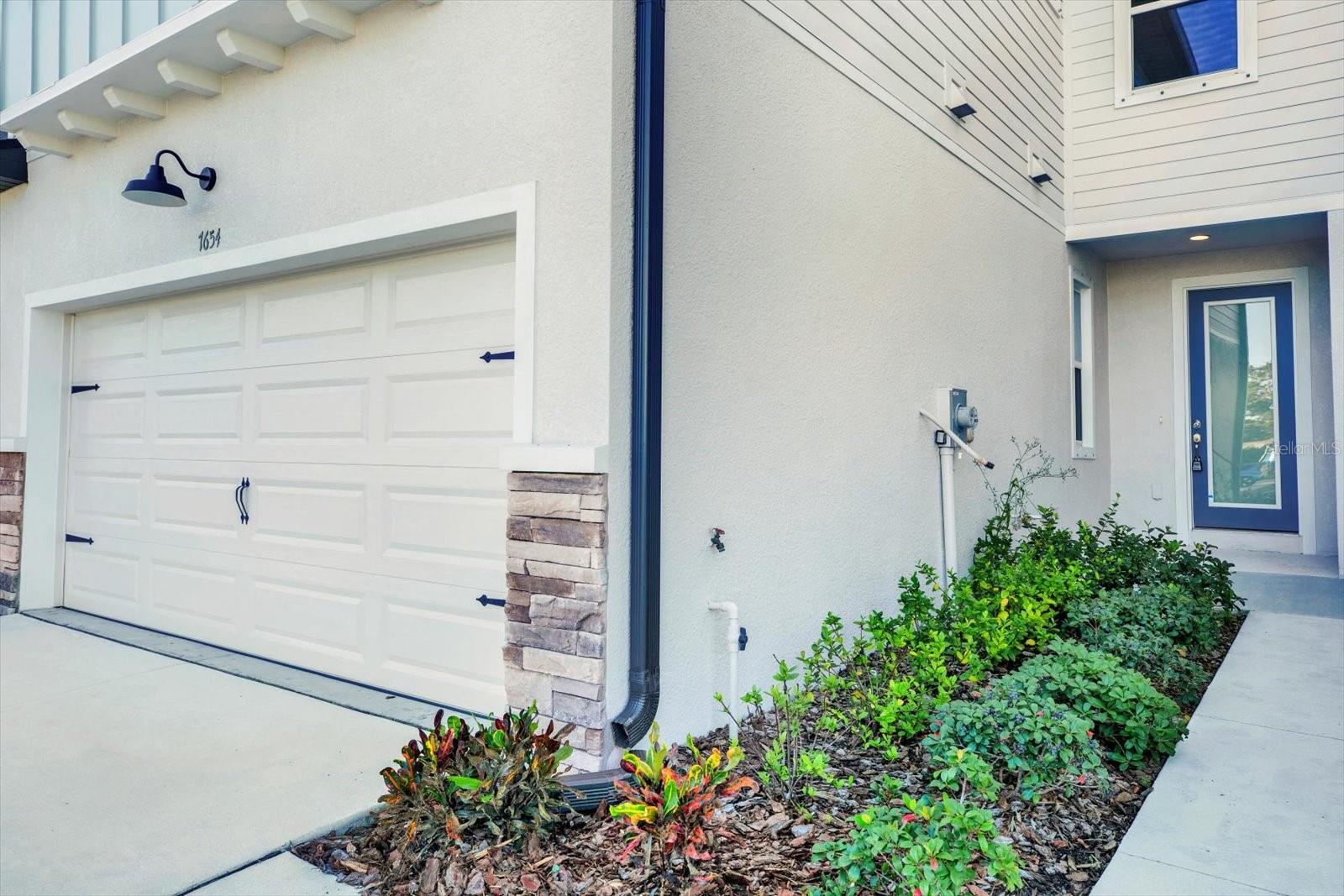 TOWNS AT LONG BAYOU - Residential